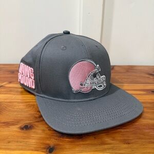 Pro Standard NFL Cleveland Browns Dawg Pound Gray & Pink Snapback Hat